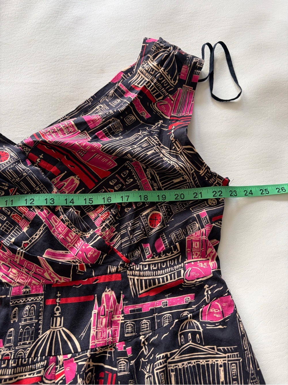 Emily and Fin London Landmarks Print Dress Plus 2X Whimsy Novelty Paris Euro - Picture 5 of 10